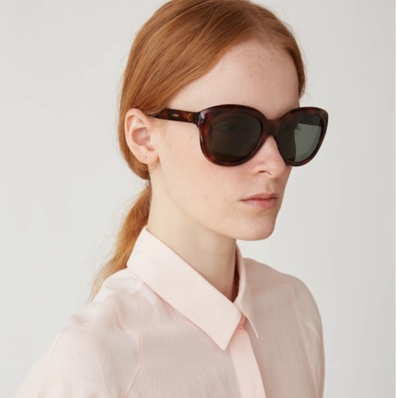 CELINE Havana Acetate 
53MM Round Unisex Sunglasses CL40170I - Picture 1 of 7